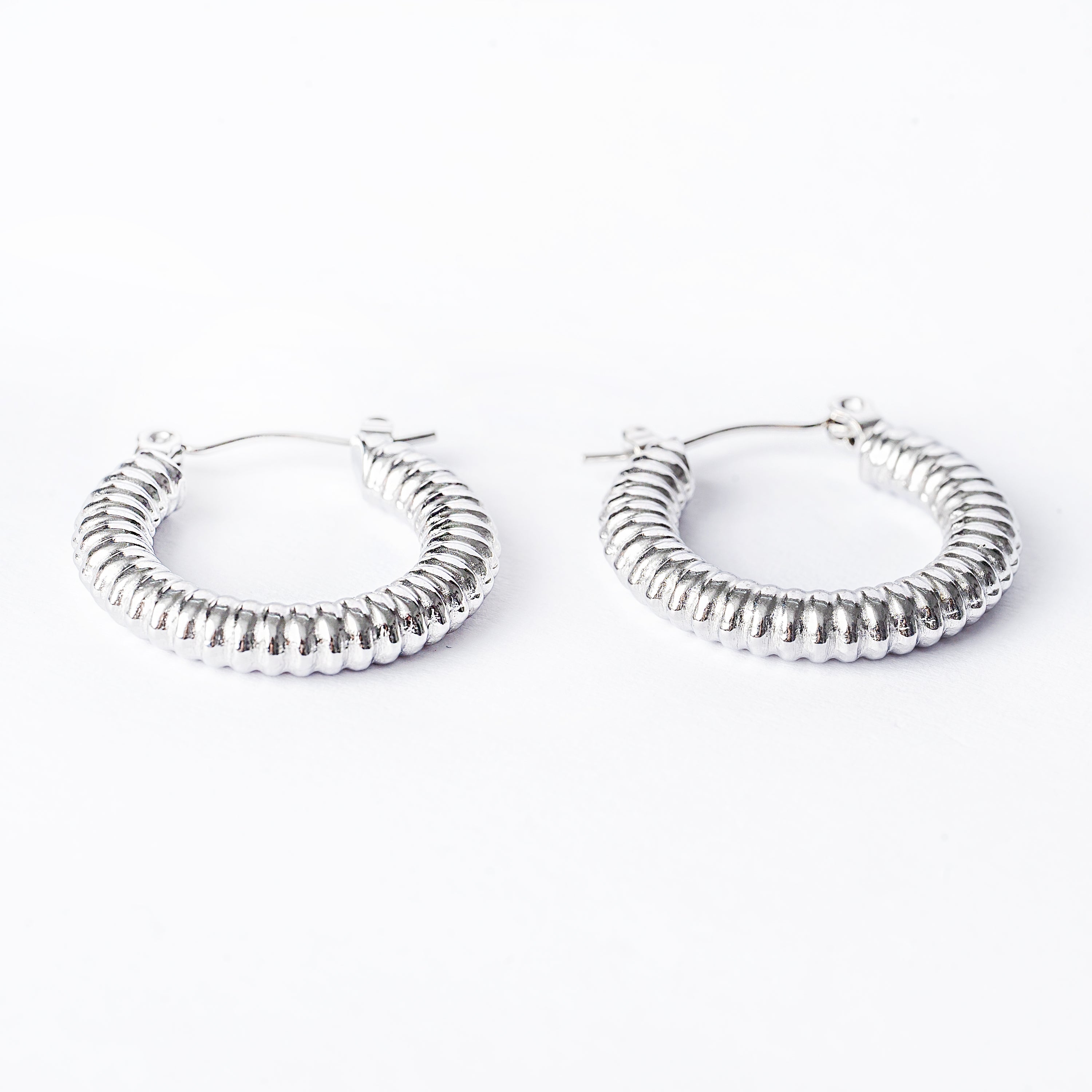 Vivi Silver Earrings