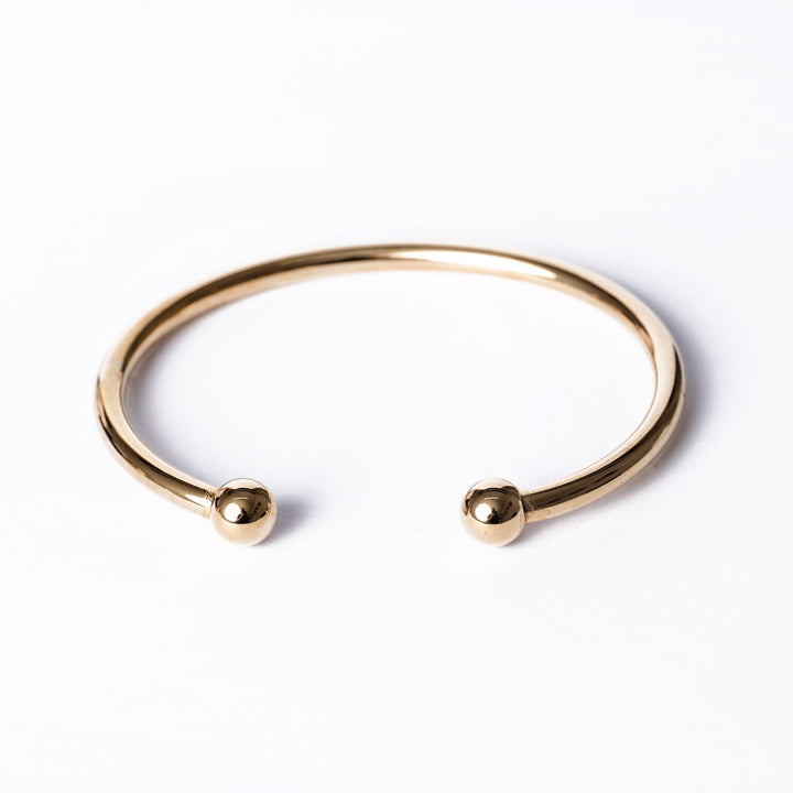 A close up view of Santi bracelet 