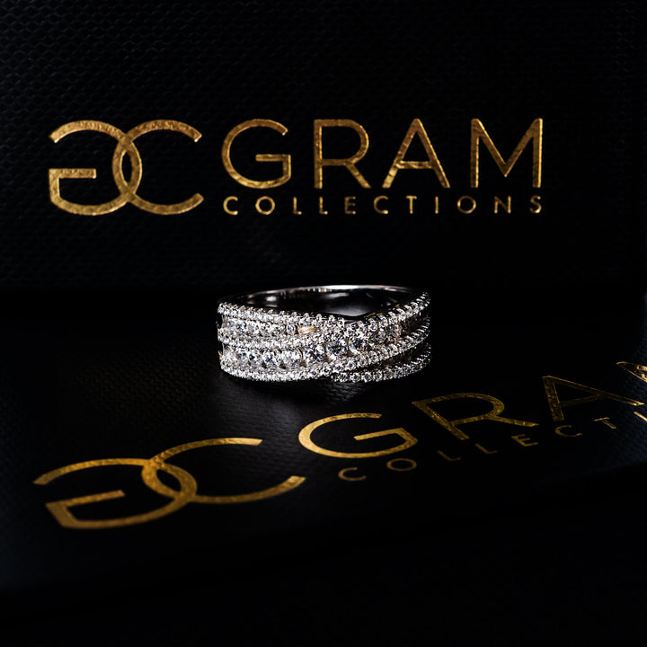 Cyntia Ring standing on its uniquely designed box. 