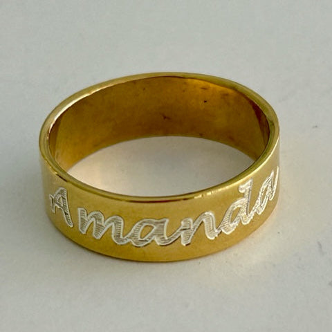 Engravable name ring - close up view 