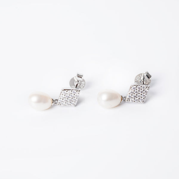A pair of Federica silver earrings featuring a pattern of cultured pearls and cubic zirconia, with a metallic and glass finish.