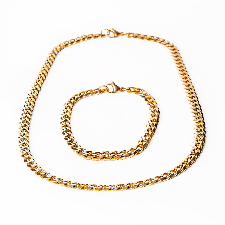  A close up view of gram collections padova gold bracelet standing in the center of the image 