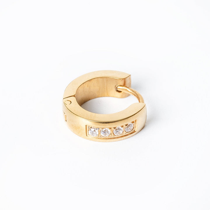 Jacob God earring, rare view. 