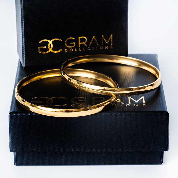 Two Kolina Filli Bangles on their box