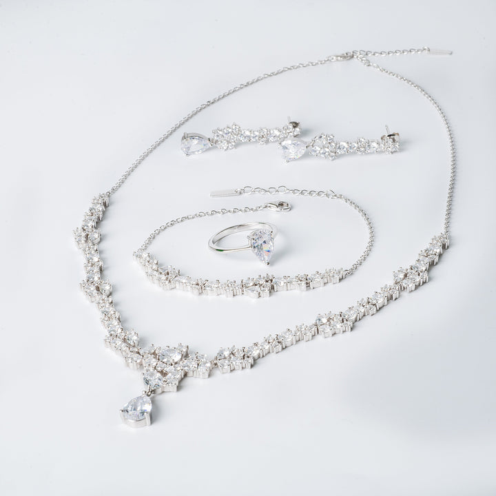 Melissa necklace set against a white background. 