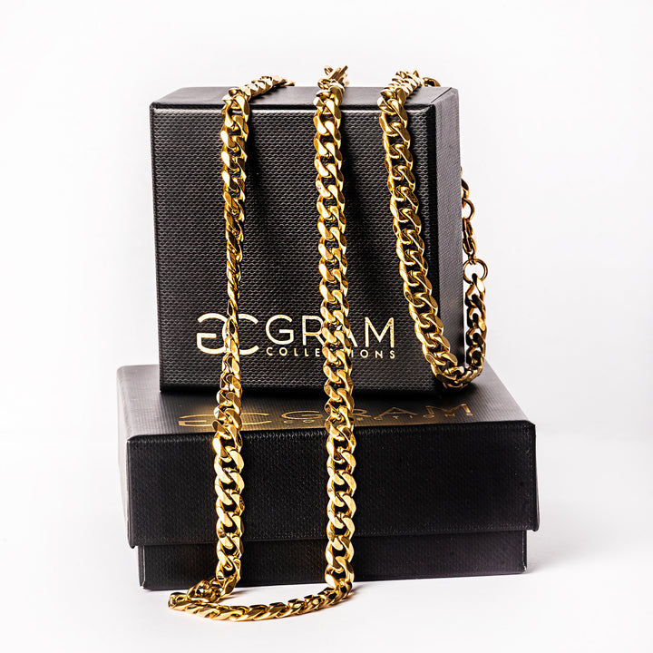 Padova gold necklace standing in the center of the image against a white background 