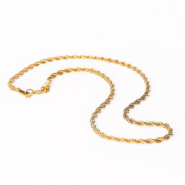 A yellow gold stainless steel necklace with a length of 50cm.