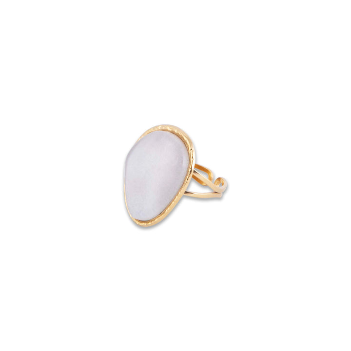 Pretty Bay ring with a white stone on a white background