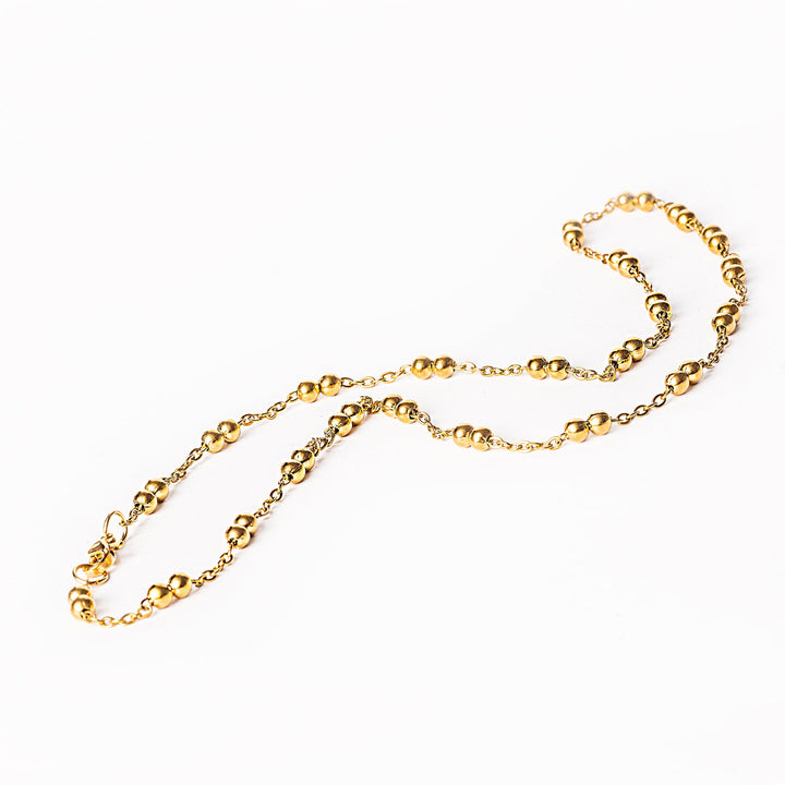 A bird view of Roma Necklace standing in the center of the image against a white background. 