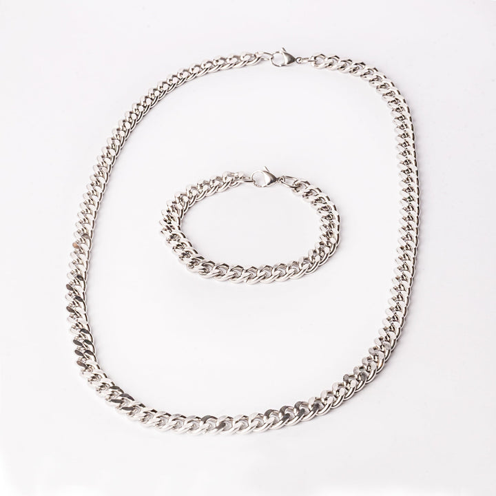 A close up view of Padova silver set standing in the center of the image against a white background. 
