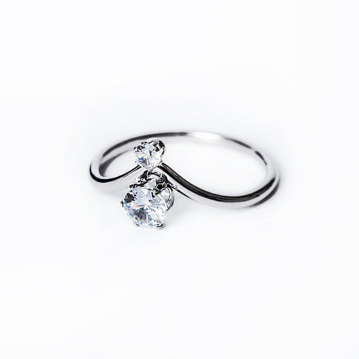 A close up view of Vincianne Silver Ring
