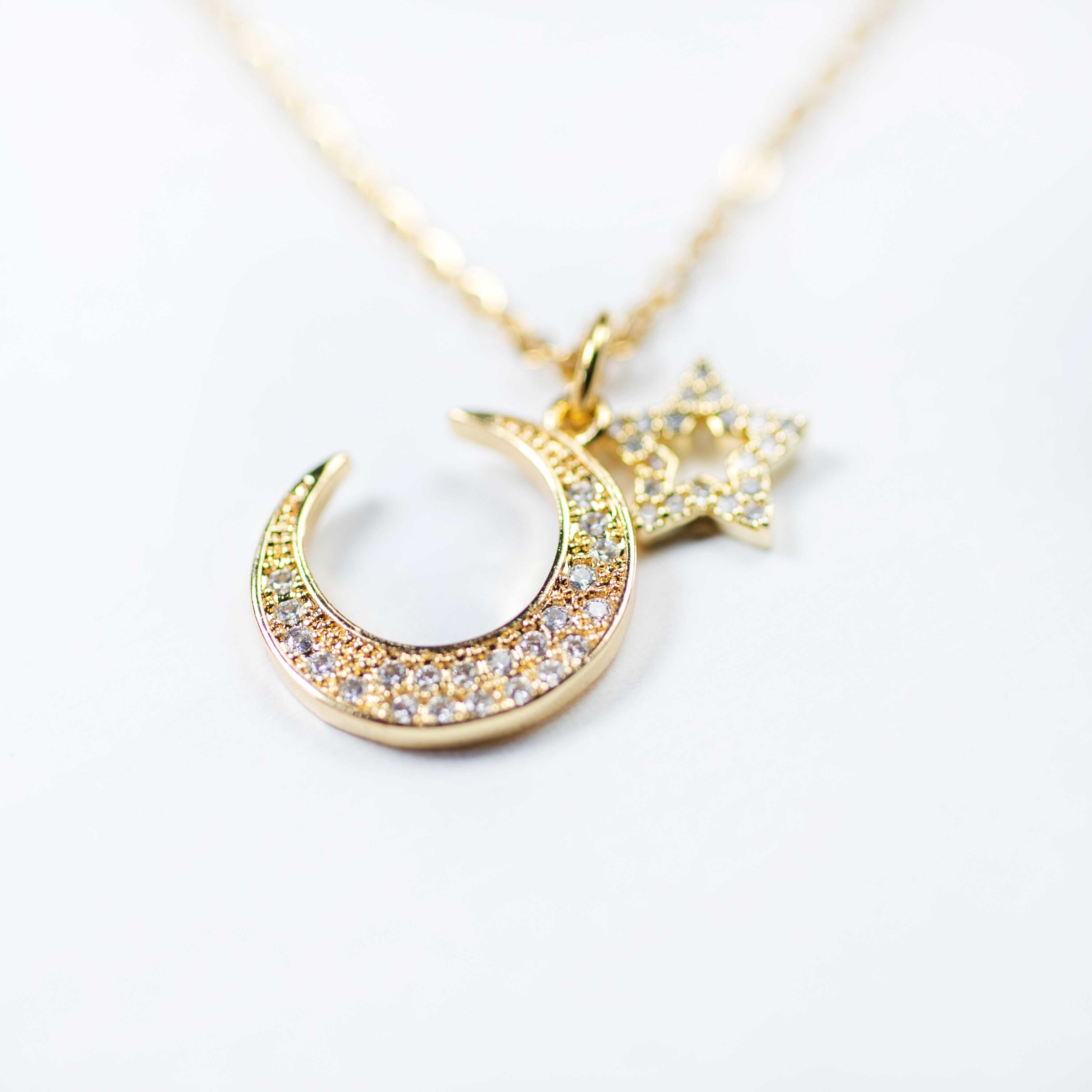Moon & Star Gold Pendant