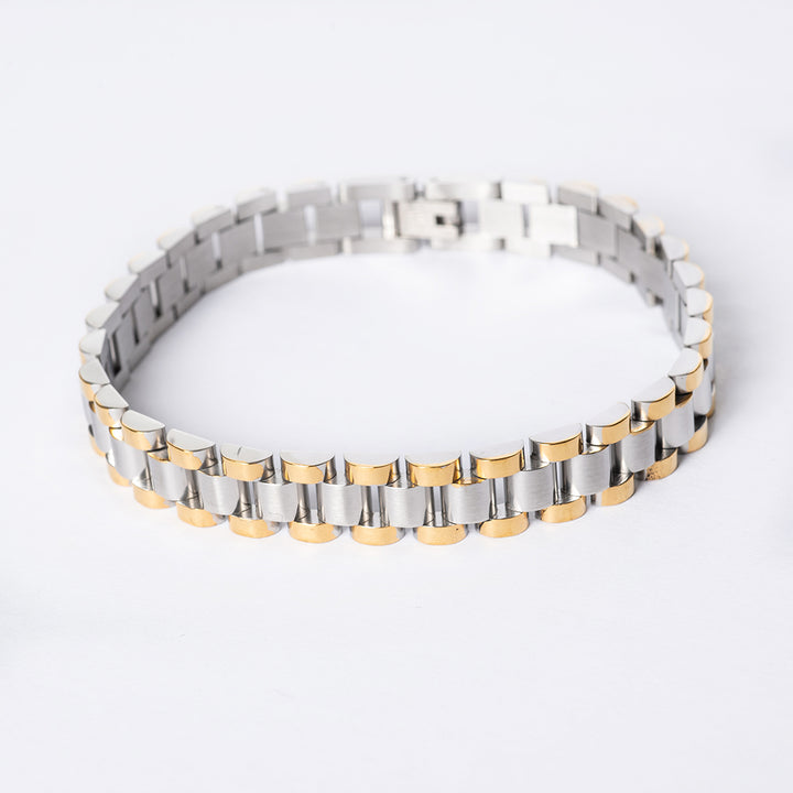 A c lose up view of Rolex 2 Tone Bracelet 