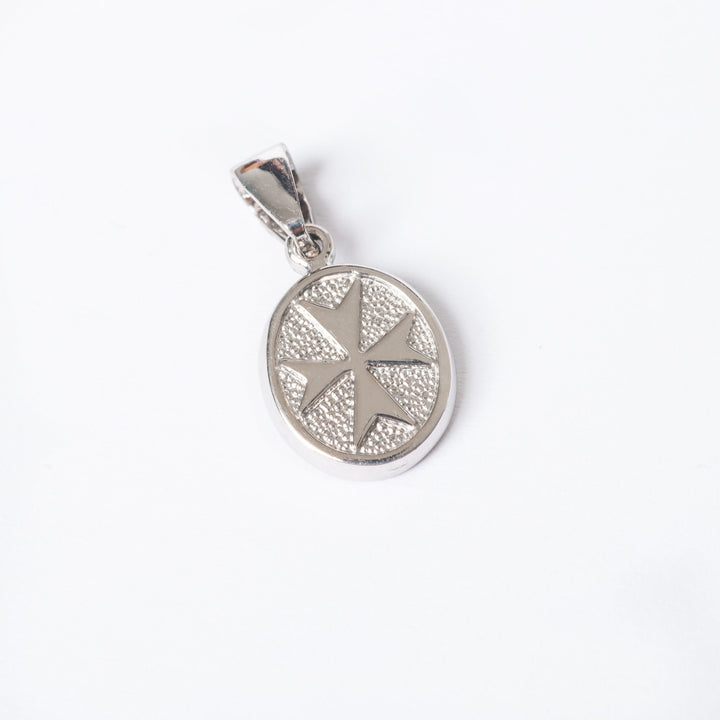 A bird view of Xandru Silver pendant standing in the center of the image against a white background. 